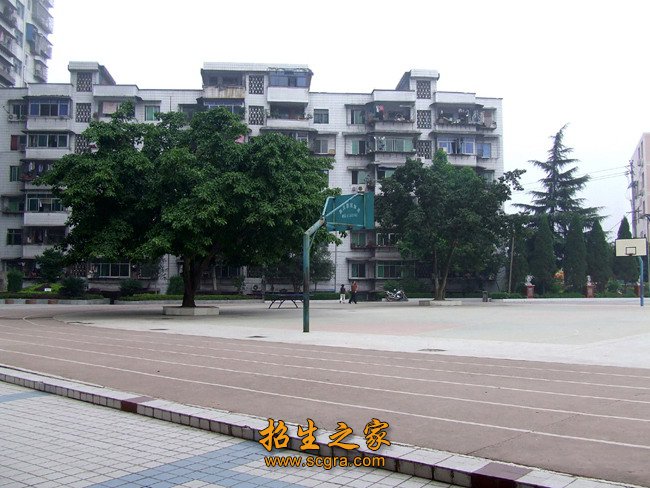 学校操场