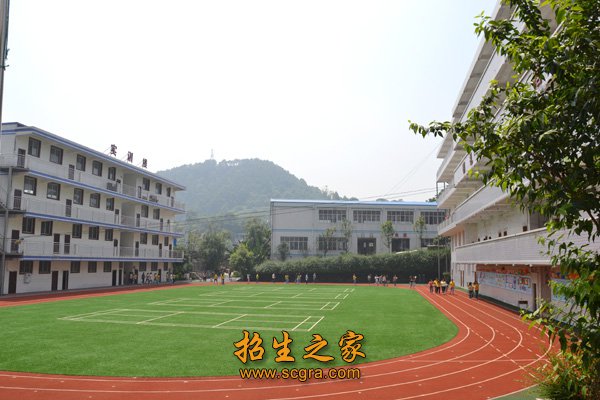 学校操场