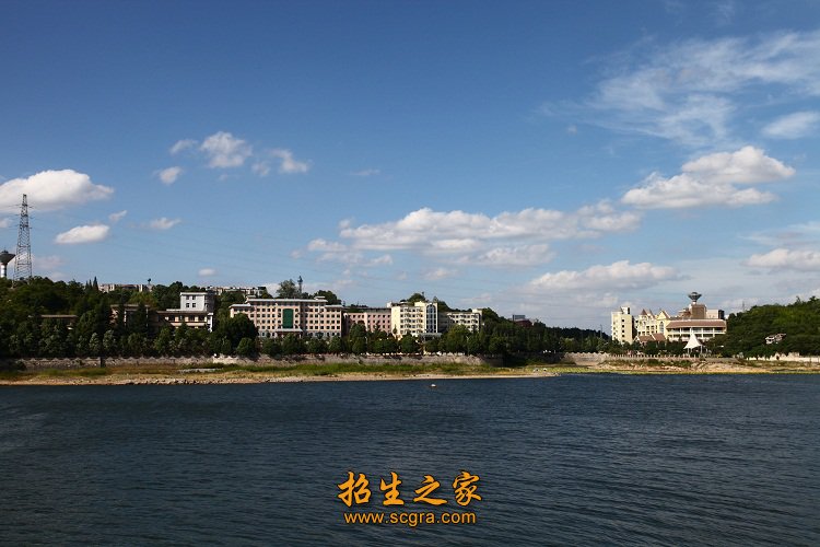 学院远景