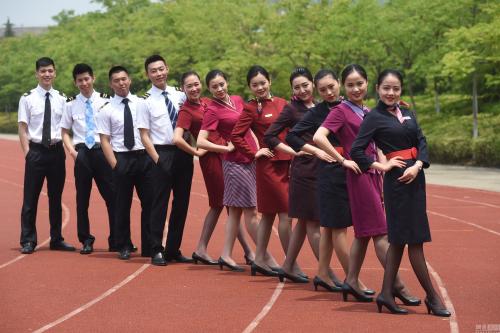 贵阳初中生读空乘专业怎么样,贵阳航空职业技术学校